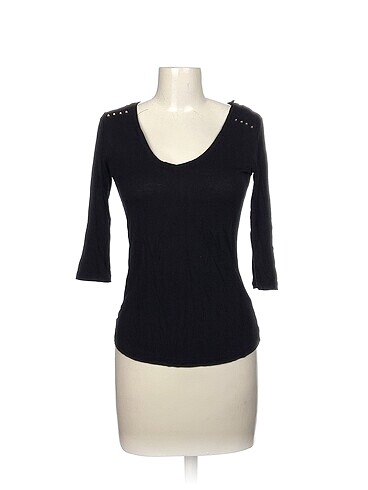 Stradivarius Bluz %70 İndirimli.