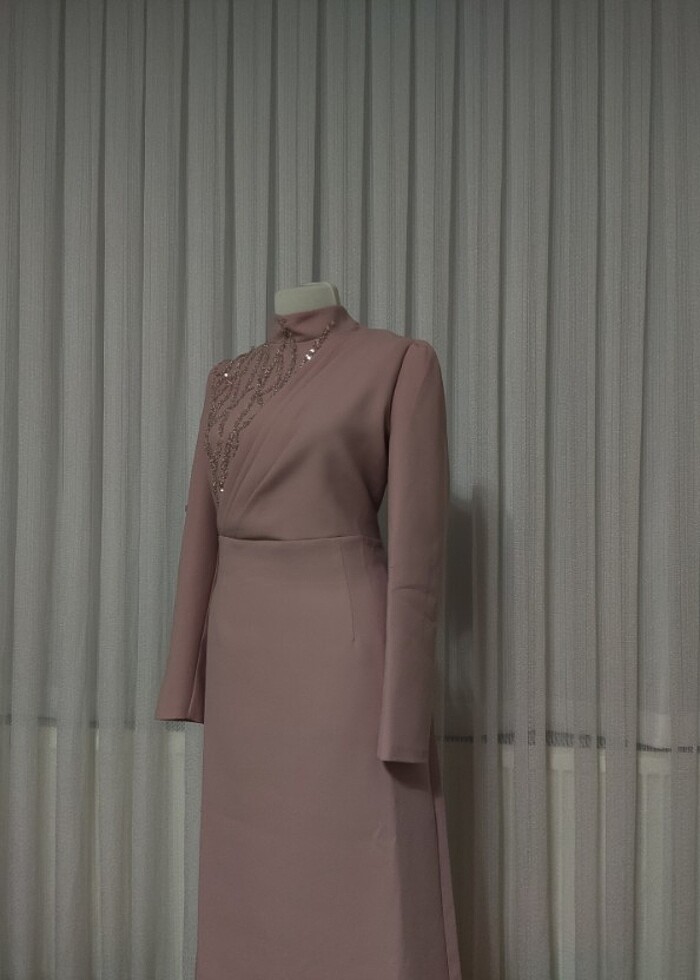 Tesettür elbise - Görsel 4