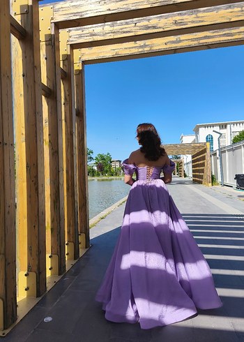 Mor Midi Drapeli Straplez Abiye Elbise - Görsel 6