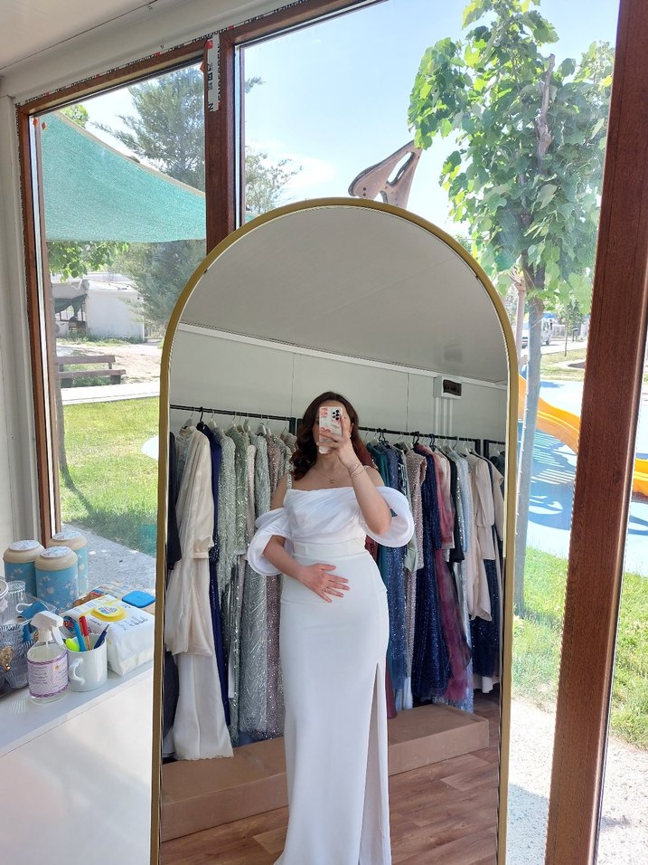 Drapeli Straplez Beyaz Uzun Abiye Elbise - Görsel 2