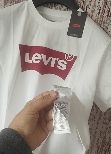 Orjinal Levi's Kadın tshirt