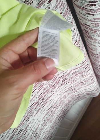 l Beden sarı Renk Orjinal Helly Hansen Kadın Tişört