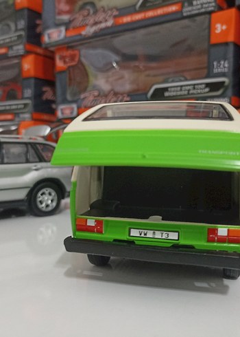 Beden Renk Yeşil Volkswagen Minibüs Oyuncak Araba