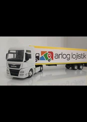 Beyaz Arlog Lojistik Oyuncak Tır