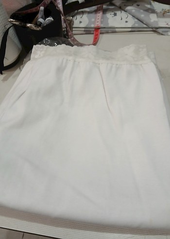 Beyaz Kısa Pamuklu Hamile Şortu - Görsel 5
