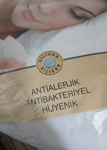 Beyaz Mikrosoften Yorgan - Görsel 3