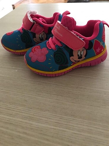 23 Beden Disney spor ayakkabı
