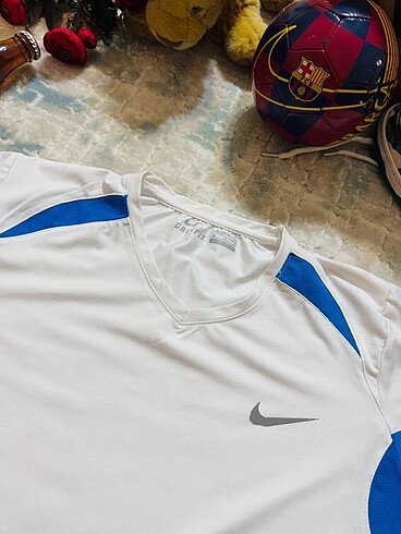 s/m Beden beyaz Renk Nike dri fit tişört tertemizz
