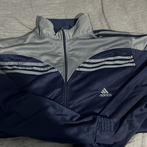 Adidas vintage aşofmn üstü