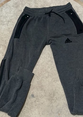 Adidas m