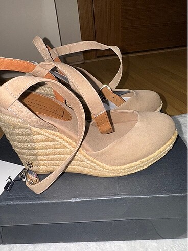 TOMMY HILFIGER DOLGU TOPUK ESPADRİL - Görsel 5