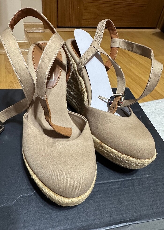 TOMMY HILFIGER DOLGU TOPUK ESPADRİL - Görsel 3