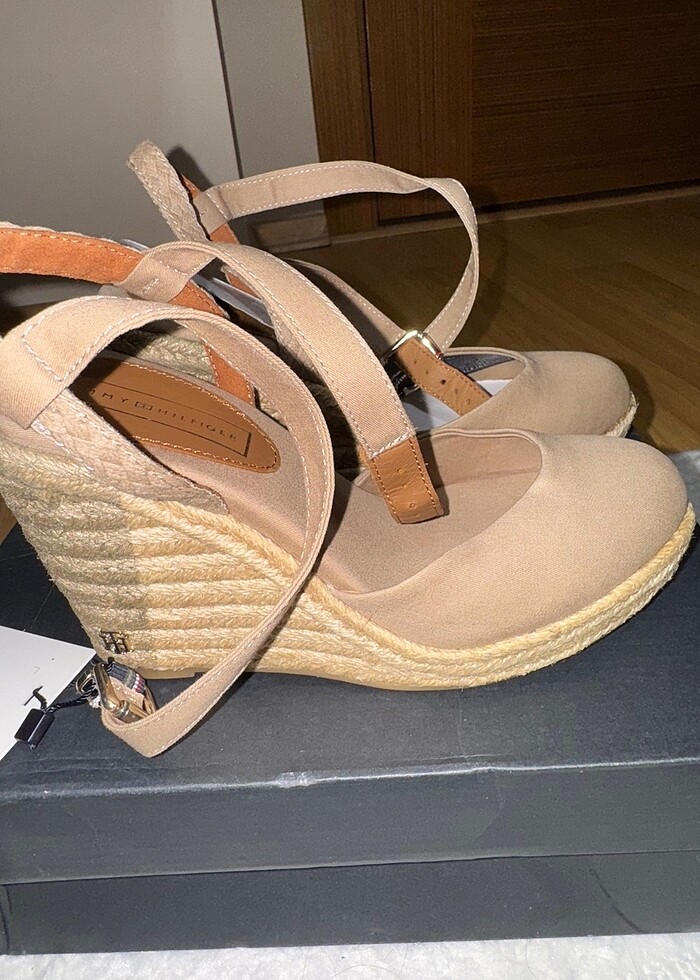 TOMMY HILFIGER DOLGU TOPUK ESPADRİL - Görsel 5