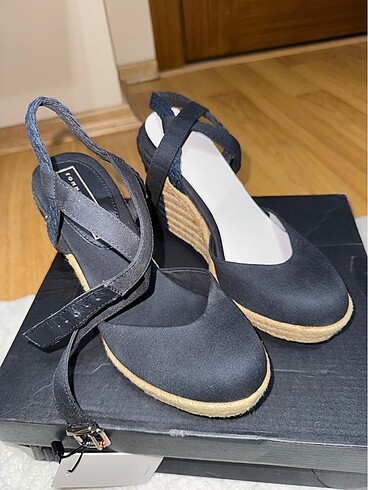 TOMMY HILFIGER DOLGU TOPUK ESPADRİL - Görsel 6