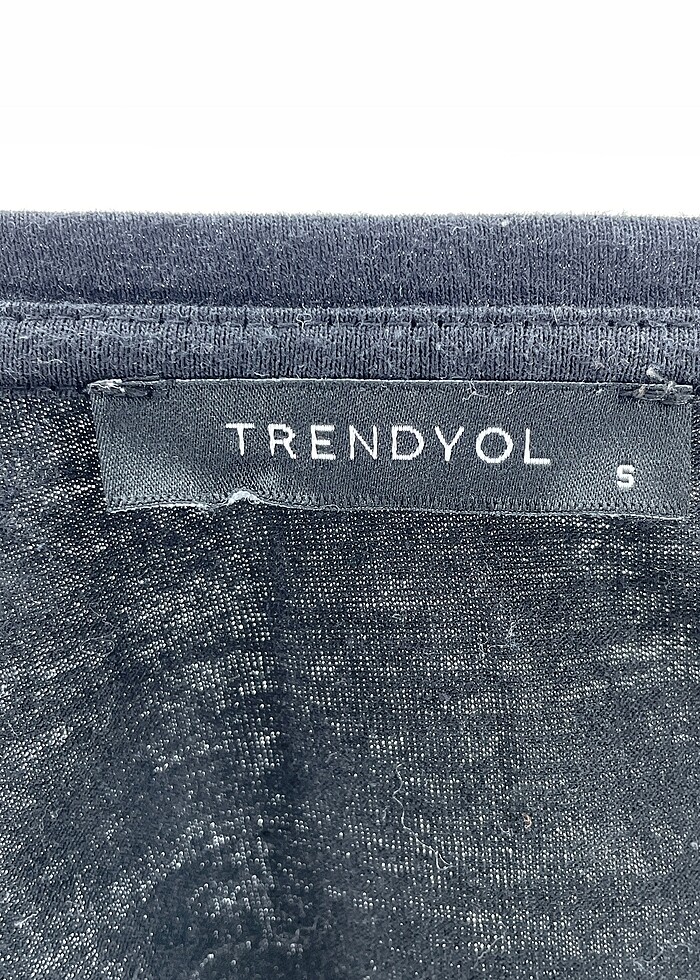 Trendyol & Milla T-shirt %70 İndirimli. - Görsel 4