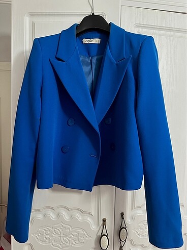 Kısa blazer