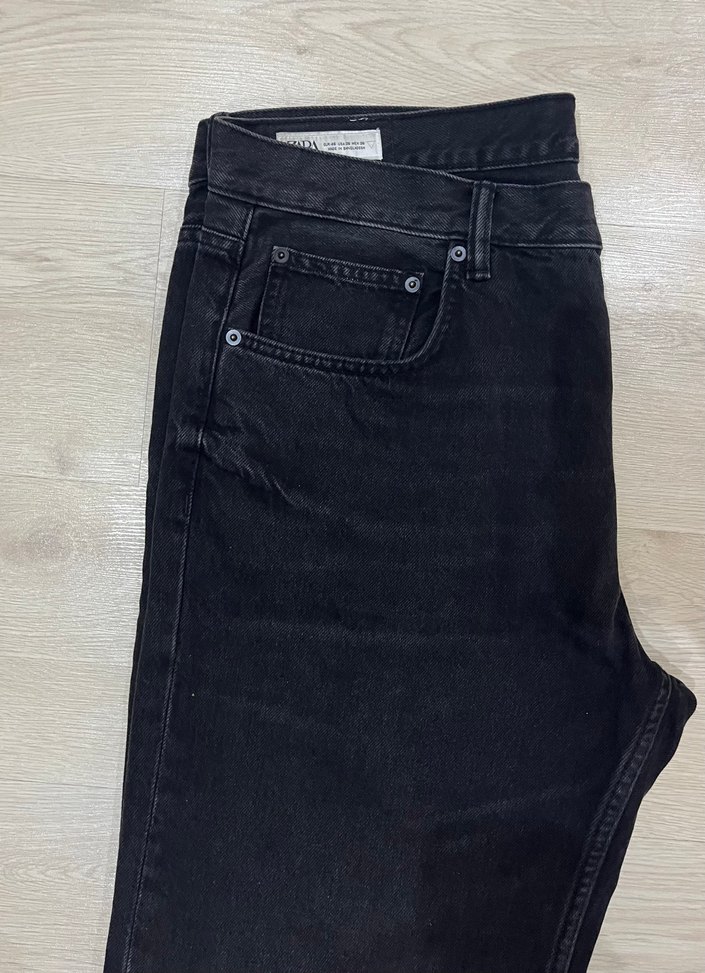 Zara Erkek Straight Fit Jean Pantolon — görsel 4/7