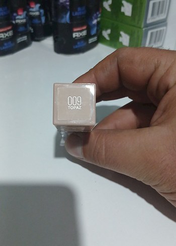 Maybelline Açık Bej Renkli Ruj