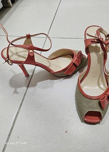 Charles & Keith ABİYE AYAKKABI 