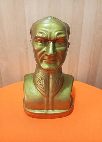 Atatürk Büst
