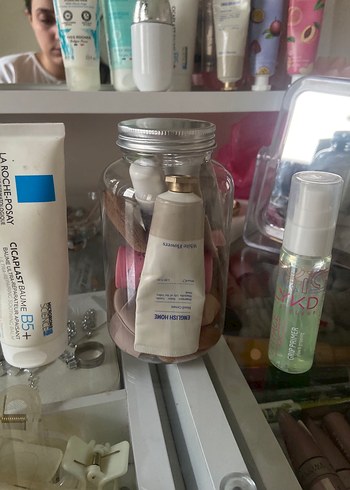  Beden Pembe Makyaj Süngerleri ve Kozmetik Ürünler