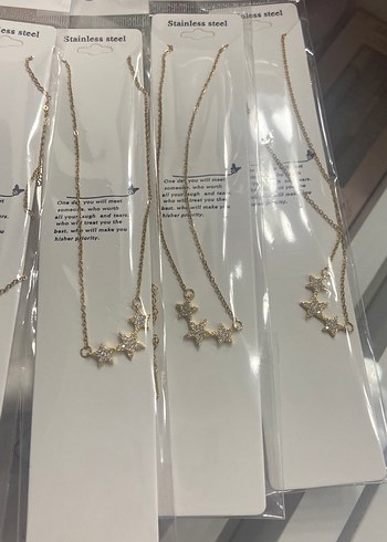 Zincir Detaylı Altın Renk Kadın Kolye Açıklama - Görsel 3