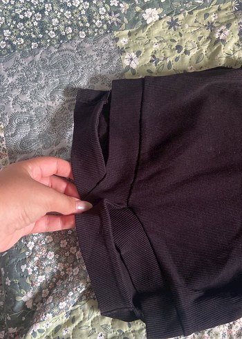 Diğer Kadınlar için Siyah Kolsuz Beli Kuşaklı Üst