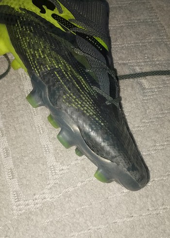 40 Beden Gri Yılan Desenli Erkek Futbol Ayakkabısı