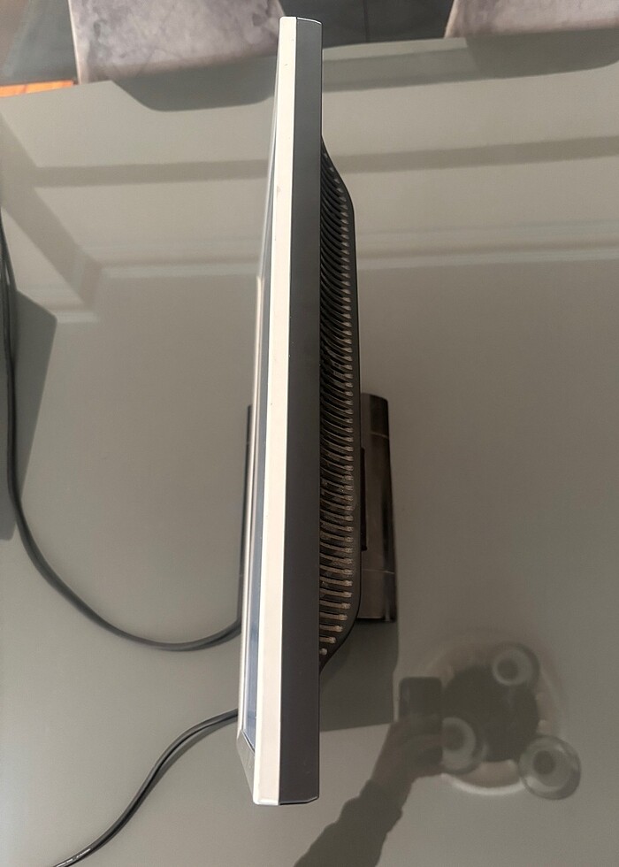 GENESIS LCD MONİTÖR MODEL 983C - Görsel 4