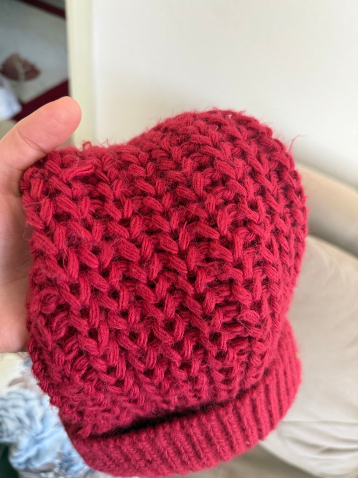 Kırmızı Örgü Ponponlu Kadın Bere - Görsel 2