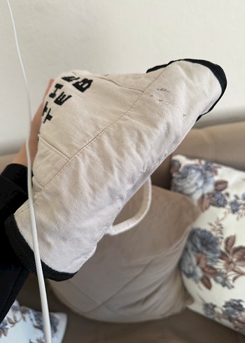 Beyaz Baskılı Kadın Bez Çanta - Görsel 5