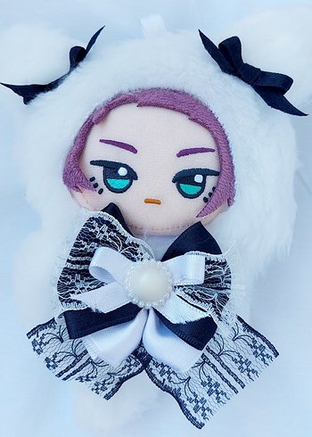 Kedi Aksesuarları Siyah ve Beyaz Tüylü Taçlar - Görsel 2