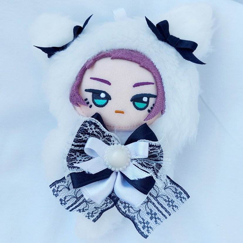 Kedi Aksesuarları Siyah ve Beyaz Tüylü Taçlar - Görsel 2