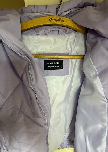 LC Waikiki Mor Pastel Düğmeli Kadın Kışlık Mont