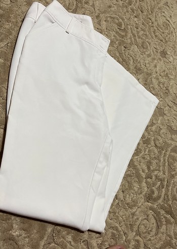 Beyaz Midi Kadın Kumaş Pantolon