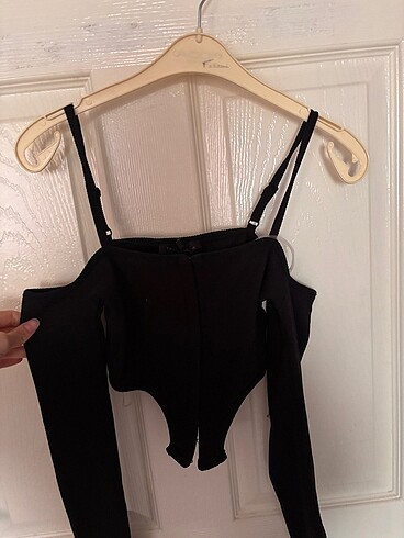 Trendyol & Milla crop üst
