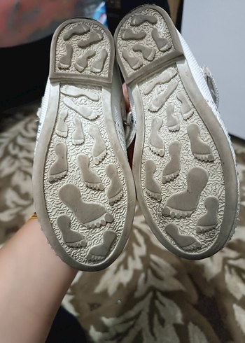 Kız Çocuk Beyaz Tokalı Bale Ayakkabısı - Görsel 5