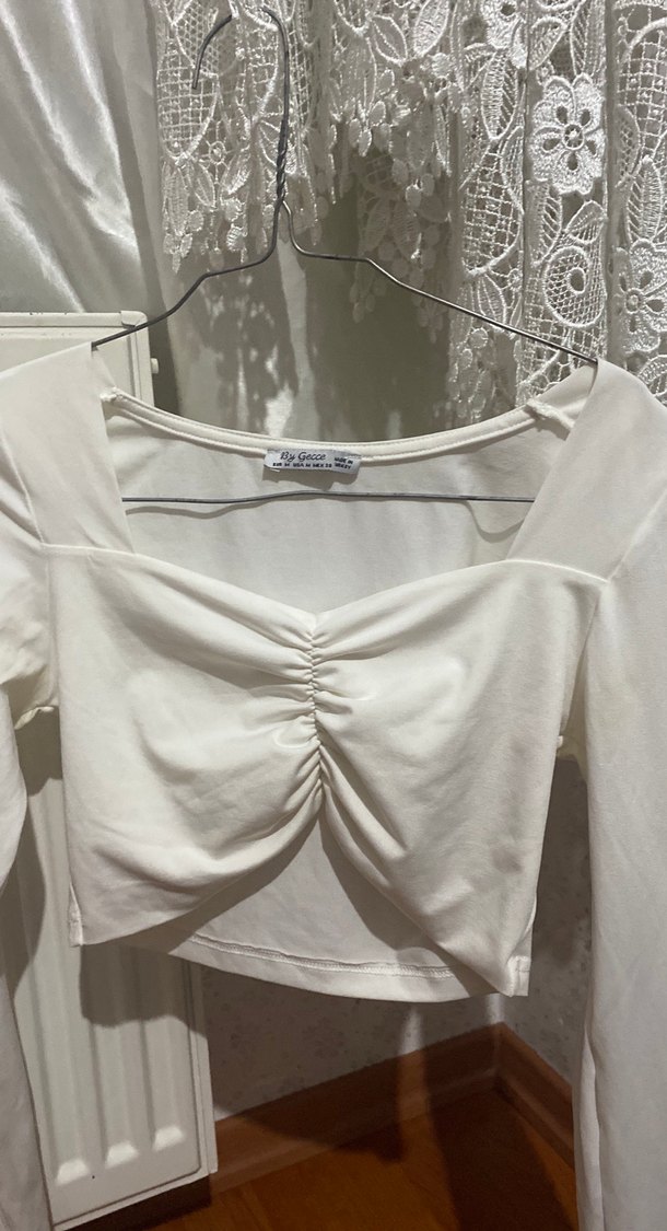 Beyaz Drapeli Uzun Kollu Keten Bluz - Görsel 2