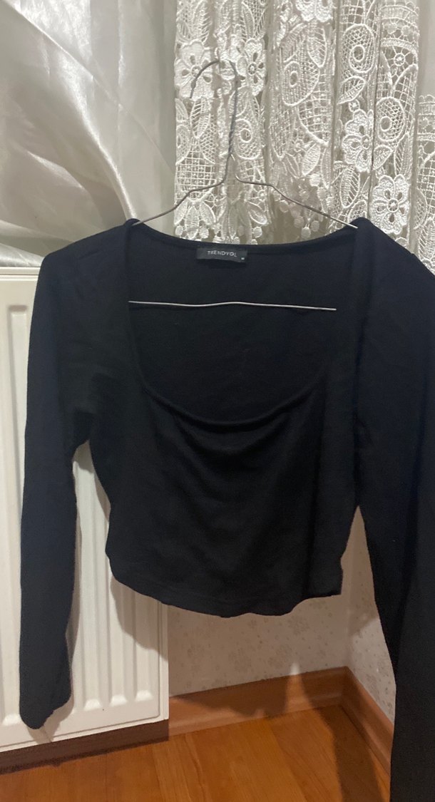 Uzun Kollu Siyah Kadın Bluz - Görsel 2