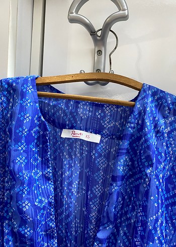 V Yaka Dökümlü Mavi pareo plaj - Görsel 2