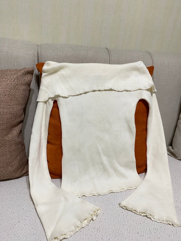 Beyaz Straplez Örgü Kadın Kazak - Görsel 3