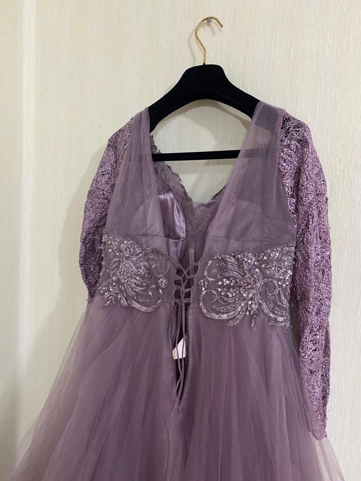 Uzun Kollu Mor İşlemeli Bohem Abiye Elbise - Görsel 5