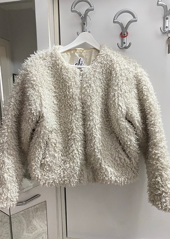 Peluş Detaylı Fermuarlı Kadın Mont - Görsel 3