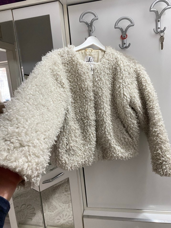 Peluş Detaylı Fermuarlı Kadın Mont - Görsel 4