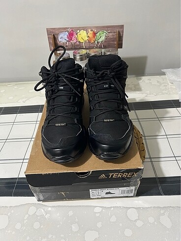 Adidas terrex bot