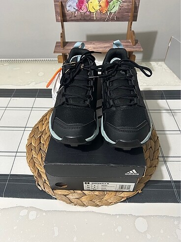 Adidas Terrex goro-tex