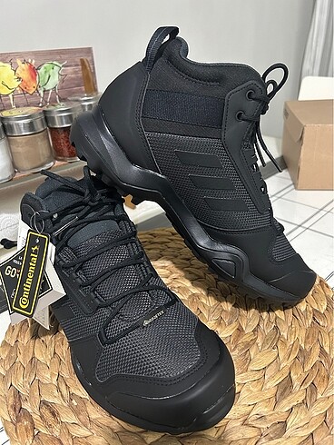 Adidas Terrex gorotex
