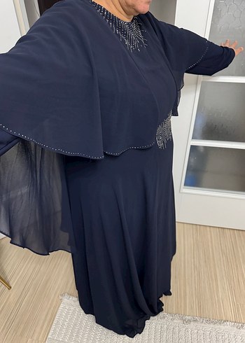 Abiye Nakışlı Lacivert Uzun Abiye Elbise