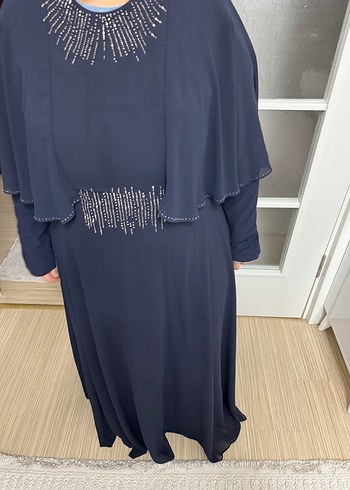 Nakışlı Lacivert Uzun Abiye Elbise