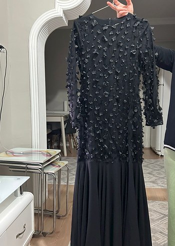 Uzun Kollu Siyah Gotik Drapeli Abiye Elbise